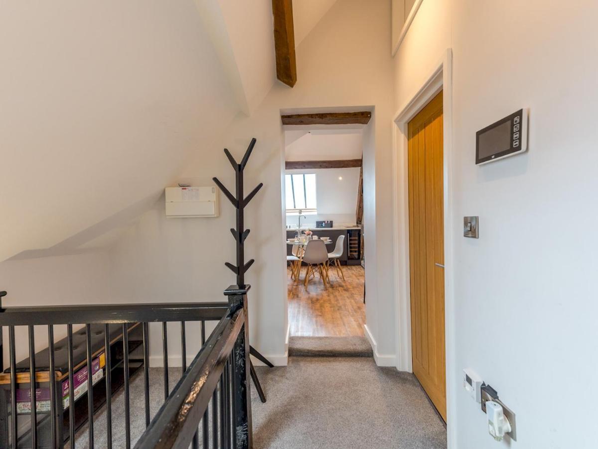 Pass The Keys 5C Charming Town Centre Apartment With Roof Top Views Shrewsbury Exteriér fotografie