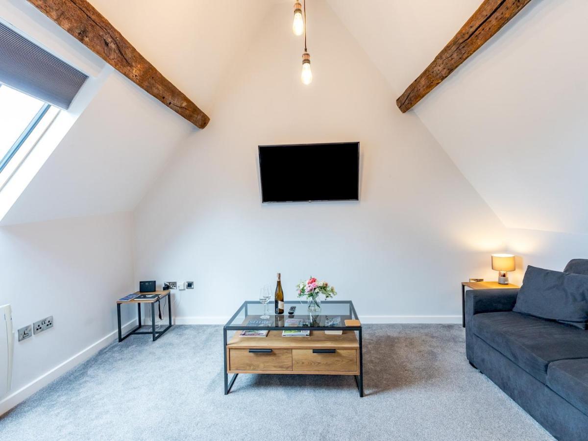 Pass The Keys 5C Charming Town Centre Apartment With Roof Top Views Shrewsbury Exteriér fotografie