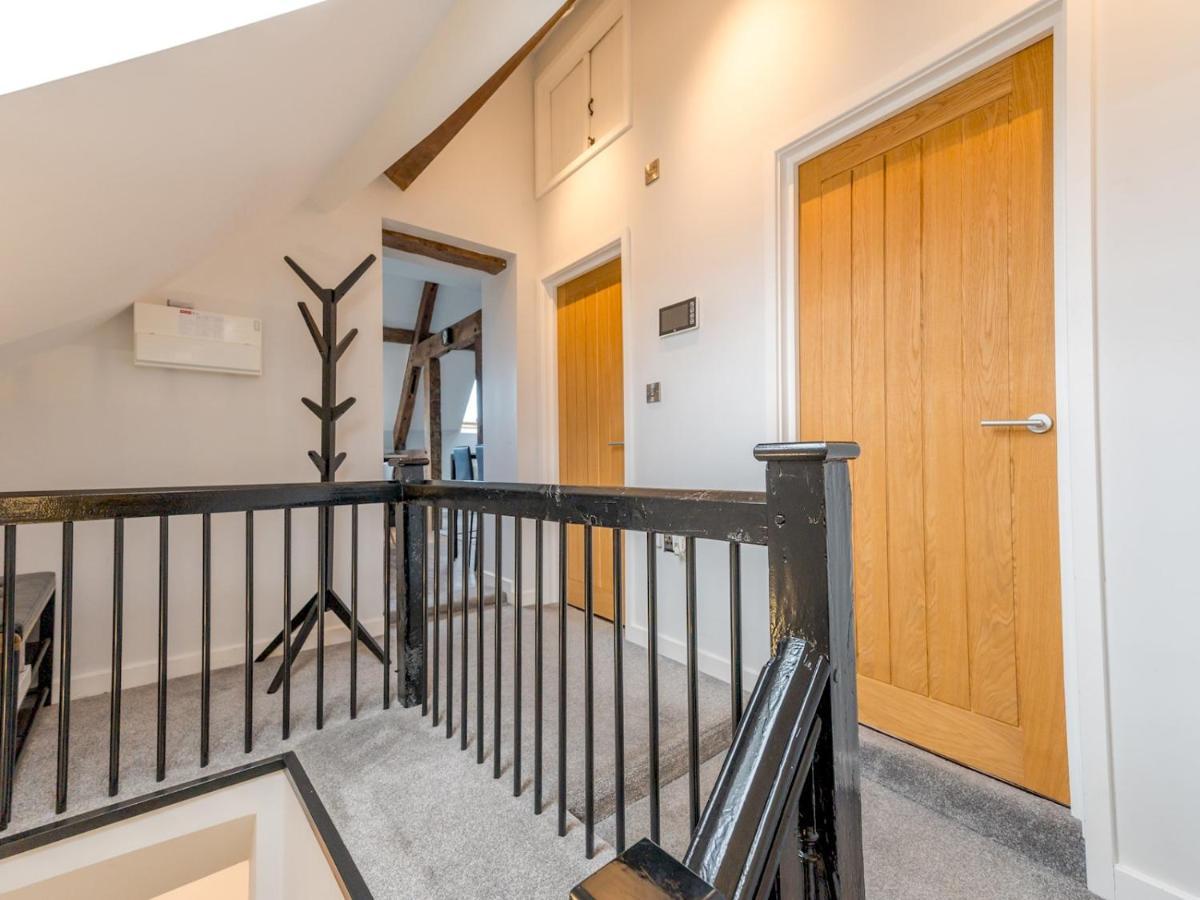 Pass The Keys 5C Charming Town Centre Apartment With Roof Top Views Shrewsbury Exteriér fotografie